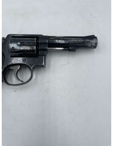 NEUTRA - REVOLVER SMITH & WESSON...